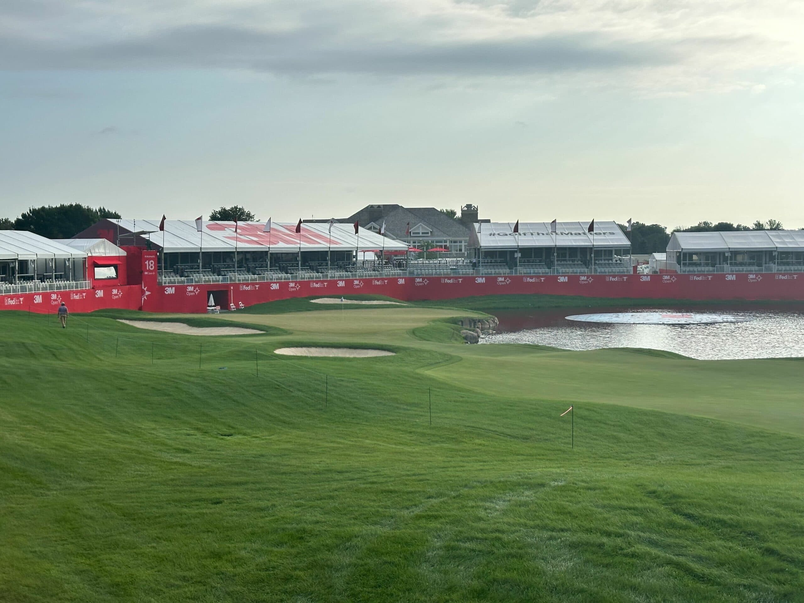 3M Open One and Done Strategy: Staying Dry
